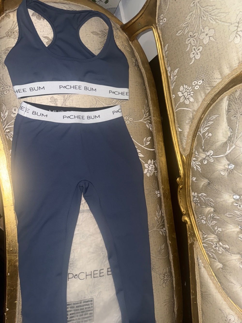 PCHEE BUM Navy Active Set - Sports Bra & Leggings